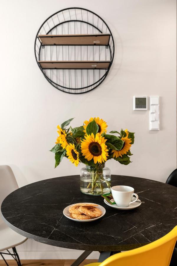 Apartment Shortstaypoland Solidarnosci