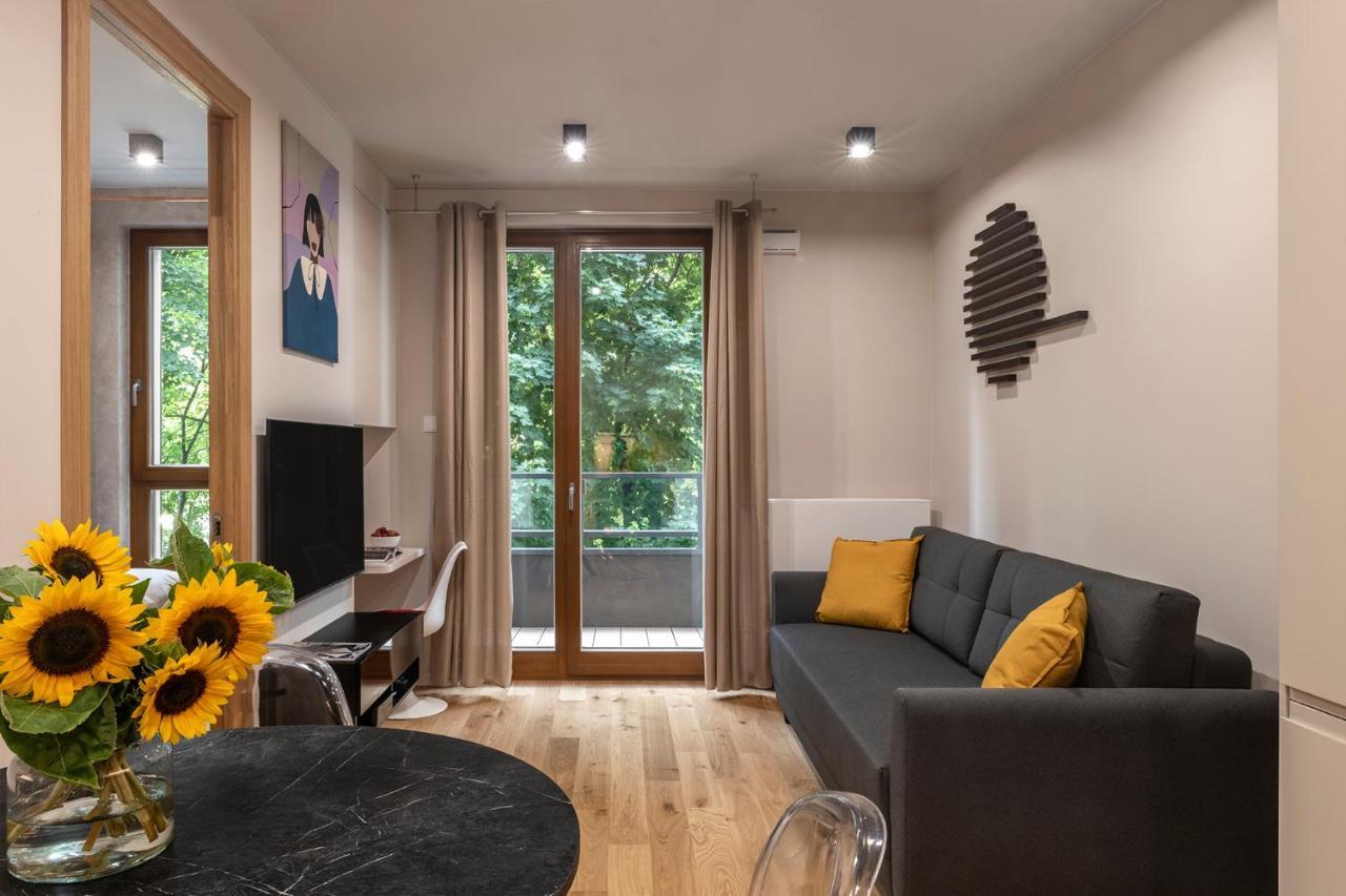 Apartment Shortstaypoland Solidarnosci *