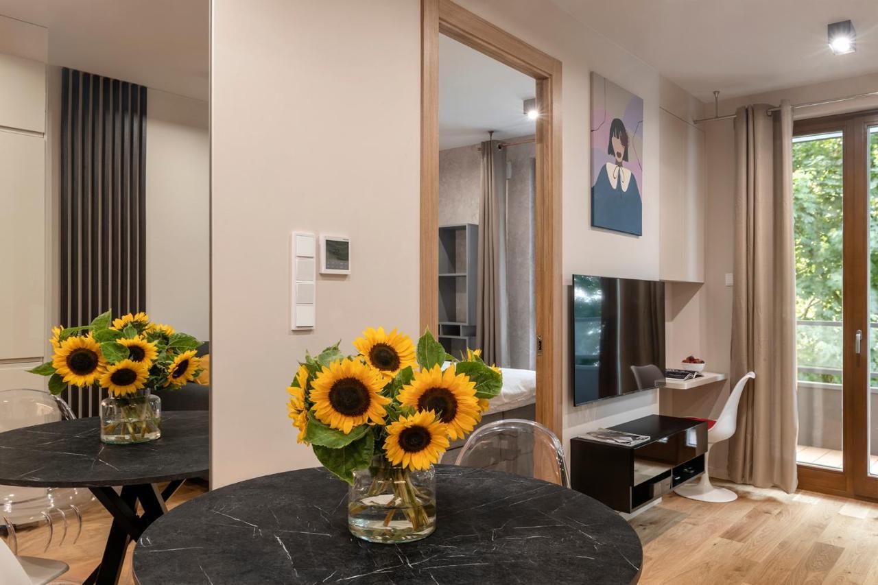 Apartment Shortstaypoland Solidarnosci *
